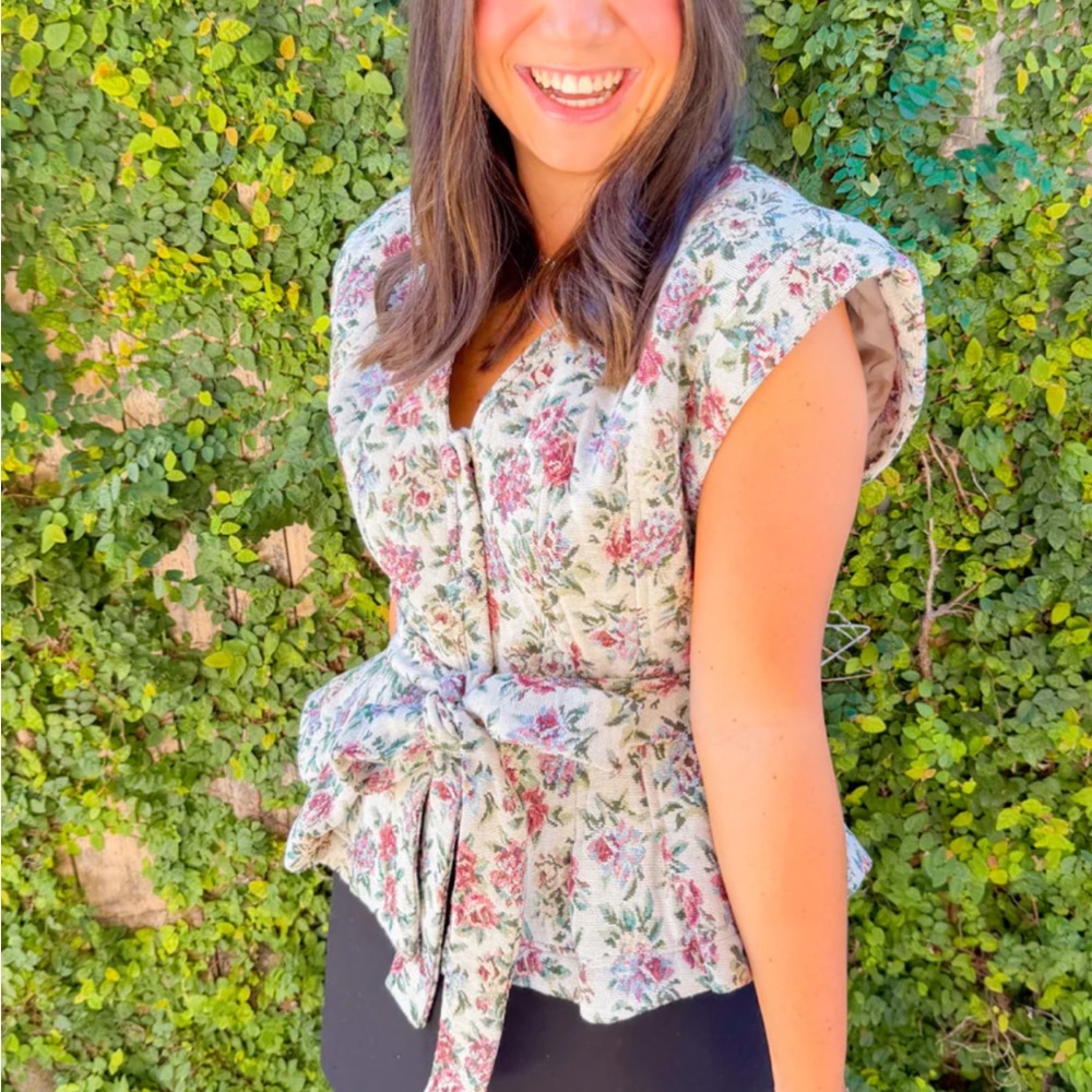 Floral Sleeveless Top